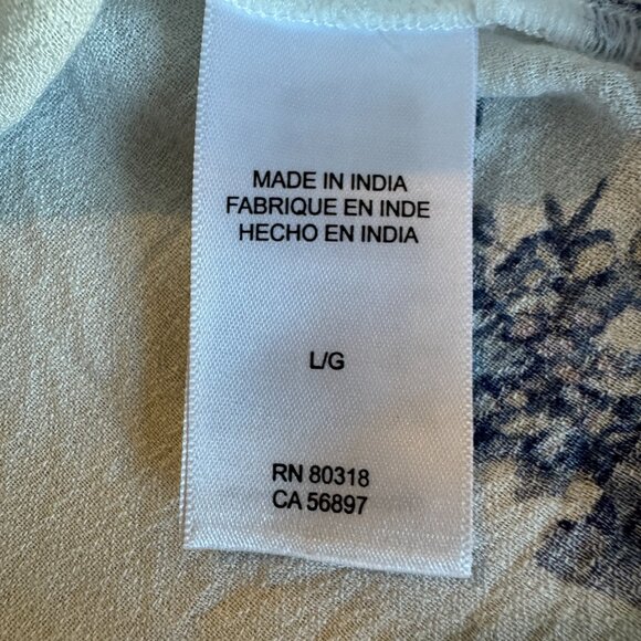 Lucky Brand Women’s L White Blue Floral Boho Peasant Top Long Sleeve Ruffle Neck - Picture 9 of 10